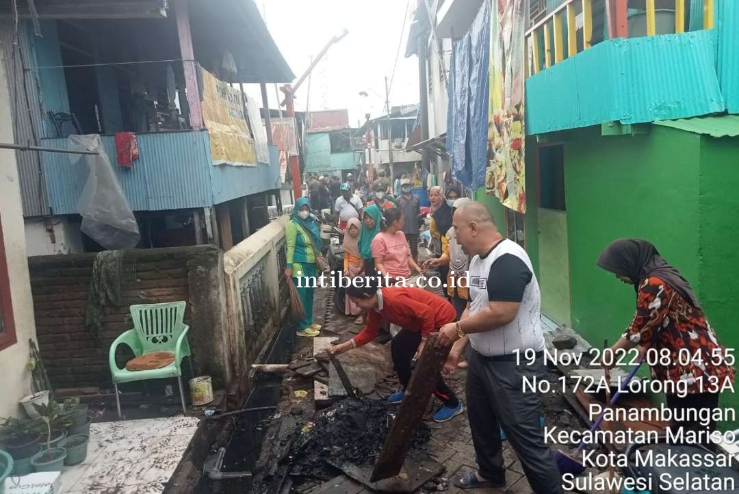 Musim Penghujan Tiba, Kelurahan Pannambungan Adakan Sabtu Bersih Pembersihan Selokan